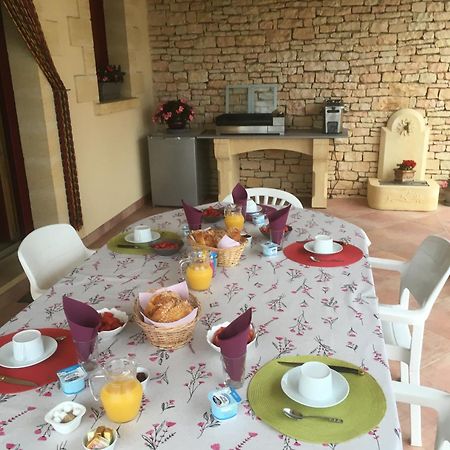 Chez Bernadette Et Victor Bed & Breakfast วีทรัค ภายนอก รูปภาพ